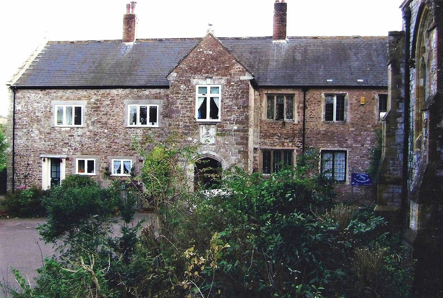 Manor House 2000